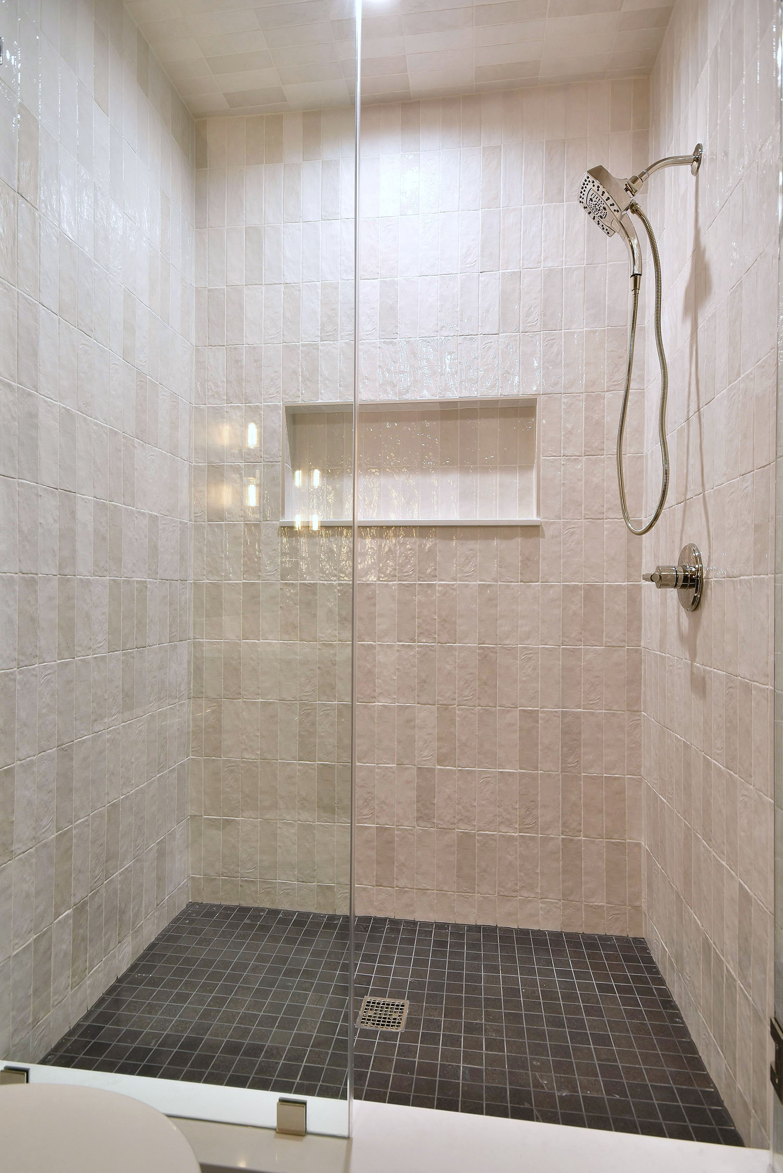 countertop experts, affordable countertops, residential countertops, commercial countertops, premium countertop materials, countertop installation process, quartzite durability, low-maintenance countertops, engineered stone countertops, home improvement countertops, luxury countertop solutions, custom kitchen surfaces, Chicago countertop company, reliable countertop installers, local countertop installation, countertop replacement services, best countertops near me, stylish countertops, functional countertops, personalized countertop designs, granite countertop specialists, marble countertop experts, quartz countertop installation, custom bathroom vanities, durable kitchen surfaces, eco-friendly countertop options, high-quality stone materials, seamless countertop installation, luxury bathroom countertops, trusted local countertop company, professional countertop services, innovative countertop ideas